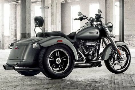 12 Best 3-Wheel Motorcycles For Adults You Can Buy in 2023 Super Motorcycles, Trike Motorcycles, Three Wheel Motorcycles, 3 Wheel Motorcycle, Hd Motorcycles, Harley Davidson Trike, Scooter Custom, Custom Trikes, Bike Pictures