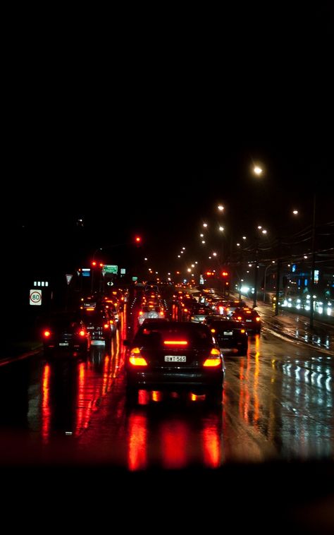 #nightcity #road #traffic  #Cars. Read more: https://wallpapershd.info/wallpaper-road-night-city-traffic-1584528125.html Check more at https://wallpapershd.info/wallpaper-road-night-city-traffic-1584528125.html Night Traffic Aesthetic, Driving Aesthetic Night, Night Driving Aesthetic, Traffic Aesthetic, City Rats, Night Traffic, Driving Aesthetic, Night Landscape Photography, Road Pictures