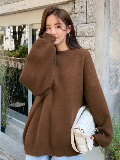 DAZY Solid Drop Shoulder Ribbed Knit Oversized Sweater | SHEIN USA Brown Turtleneck Outfit, Petite Style Outfits, Brown Jumper, Knit Oversized Sweater, Knit Sweater Outfit, Brown Knit Sweater, Turtleneck Outfit, Pullover Outfit, Stylish Winter Outfits