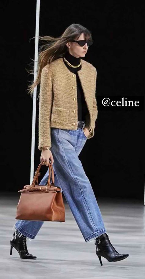 Chanel Jacket Outfit, Celana Jins, Tweed Jacket Style, The Best Hummus, Tweed Jacket Outfit, Best Hummus, Shop Your Closet, Jeans For Fall, Fashion Week 2024