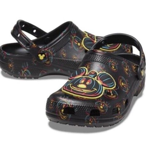 Get Ready For Halloween With These Cute And Comfortable Adult Clogs From Disney Parks Featuring Mickey Mouse And A Pumpkin Design. These Crocs Are Perfect For Any Disney Fan Looking To Show Off Their Love For The Iconic Character. Made For Contemporary Times, These Clogs Are A Great Addition To Any Collection Of Disneyana And Theme Park Souvenirs. The Size Is M6 W8 And They Are Brand New, Never Worn. Don't Miss Out On This Opportunity To Add Some Disney Magic To Your Halloween Outfit! Mouse Pumpkin, Mickey Mouse Pumpkin, Halloween Mickey, Dark Halloween, New Mickey Mouse, Allover Design, All Hallows Eve, Crocs Classic Clogs, Women's Crocs