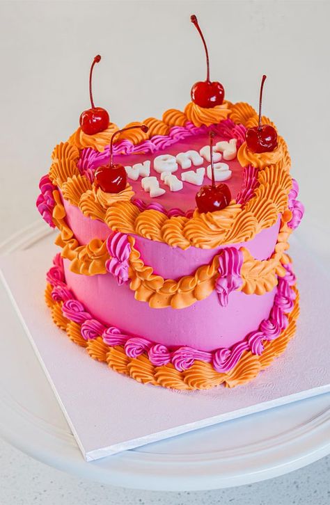 Orange Heart Cake, Vintage Buttercream Cake, 21 Birthday Cake Ideas For Her, Bright Birthday Cakes, Vintage Style Cake, Orange Birthday Cake, Lambeth Cake, Disco Cake, Bolo Vintage