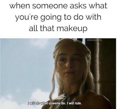 Nothing gets us laughing out loud more than a beauty meme we can truly relate to. Because, if we're being honest, looking good doesn’t just happen (thanks Makeup Humor Meme, Las Vegas, Humour, Makeup Meme, Memes 2022, Beauty Humor, Quotes Pink, Eyeliner Tips, Makeup Memes