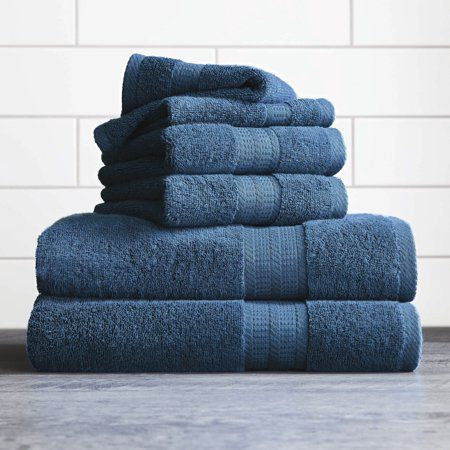 Better Homes & Gardens American Made Towel Set from Walmart - 30 American Made Gifts Under $30 His And Hers Towels, Blue Bath Towels, Best Bath Towels, Striped Bath Towels, Red Towels, Blue Bath, Luxury Towels, Blue Towels, Towel Collection