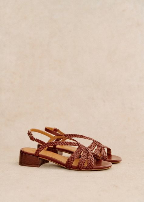 Rosa Low  Sandals - Smooth woven natural leather - Smooth cowhide leather - Sézane Parisian Style, Low Sandals, Woven Leather Sandals, Woven Sandals, Sheep Leather, Goat Leather, Rubber Heels, Metallic Leather, Fashion Flats