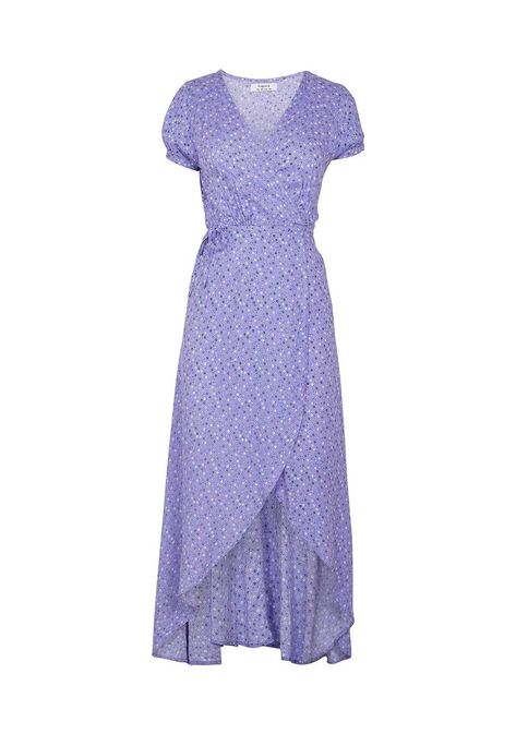 Auguste The Label Daphne Easy Days Wrap Maxi Dress in Lavender Chifon Dress, Look Boho, Teenage Fashion Outfits, Looks Style, Fesyen Wanita, Looks Vintage, Teen Fashion Outfits, The Label, Pretty Dresses