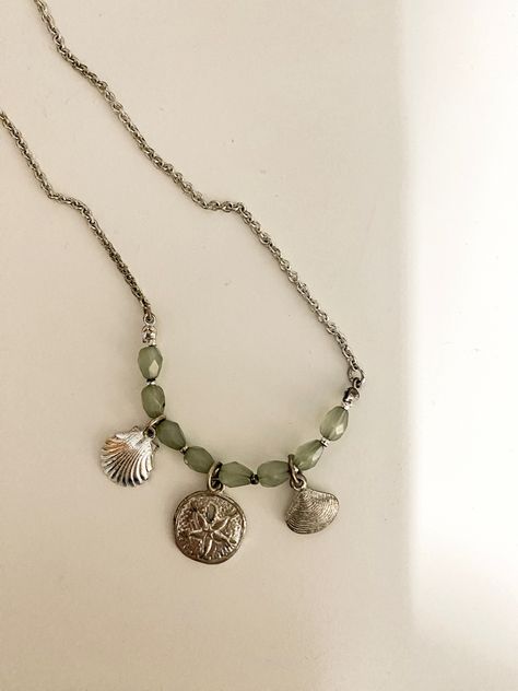 seashell and bead necklace, coastal style European Summer Jewellery, Beachy Silver Jewelry, Beachy Jewelry Aesthetic, Coastal Jewelry, Bohemian Coastal, Beachy Jewelry, Seashell Jewelry, Beach Necklaces, Jewelry Accessories Ideas