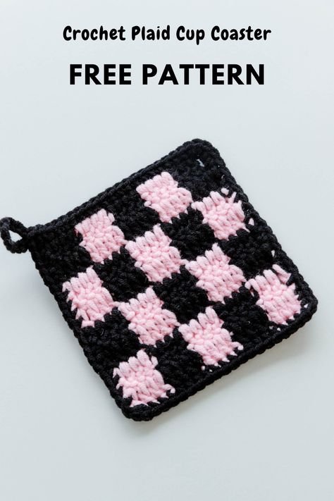 Checked Granny Square, Tapestry Coaster Crochet, Amigurumi Patterns, Crochet Checkered Square, Crochet Checker Board, Crochet Checker Pattern, Crochet Checkerboard Bag Pattern Free, Checkered Coaster Crochet, Checker Pattern Crochet