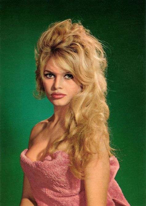 Brigitte Bardot | Last week, the view count of our collectio… | Flickr Celebrities, Brigitte Bardot, Photographer