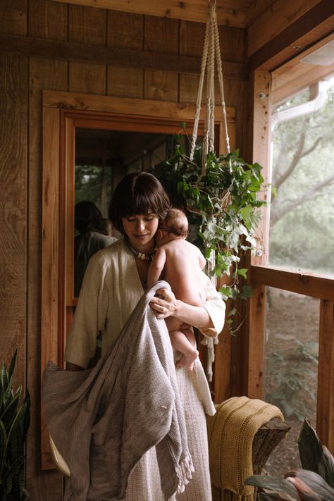 Soft Mother Aesthetic, Pinterest Mom Aesthetic, Earth Mama Aesthetic, Holistic Mom Aesthetic, Pagan Motherhood, New Mom Aesthetic, Crunchy Mom Aesthetic, Spiritual Motherhood, Cool Mom Aesthetic