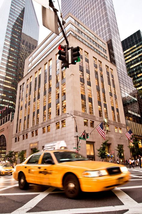 Yellow Cab in the City - The MAN Taxi Aesthetic, Nyc Vibes, Yellow Taxi Cab, Los Angeles Aesthetic, New York Taxi, Yellow Taxi, Yellow Cabs, Live Your Dream, Photo Tiles