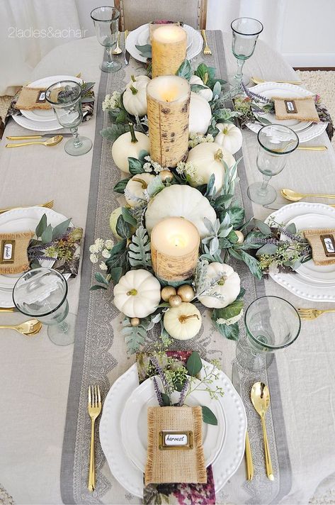 The simplicity of the white plates on the natural linen is beautiful. I bought these white plates at HomeGoods. I love their texture and curved shape; they add so much interest to this tablescape. Sponsored by HomeGoods Rustic Wedding Decorations, Fall Dining Table, Halloween Fest, Tafel Decor, Autumn Dining, Deco Table Noel, Centerpiece Christmas, Elegant Table Settings, Fall Table Settings