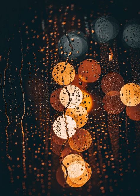 Rain Photography, Water Photography, Bokeh Art, Rainy Wallpaper, Rainy Day Aesthetic, Rain Wallpapers, Bokeh Photography, Bokeh Background, Phone Wallpaper Patterns