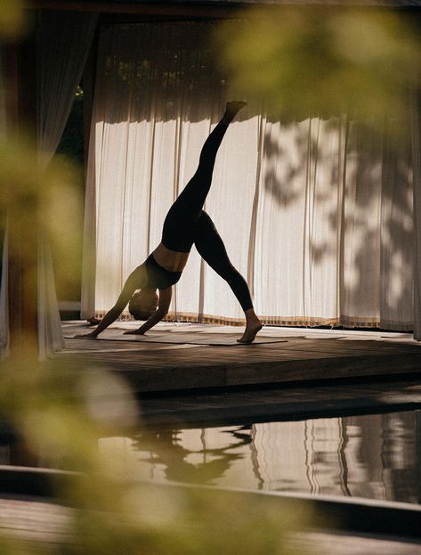 Yoga Photography, Yoga Foto's, Yoga Poses Photography, Yoga Photoshoot, Yoga Aesthetic, Yoga Inspo, Yoga Pictures, Yoga Photos, Daily Yoga