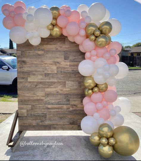 Pink Golden Balloons Decoration, Pink Graduation Balloon Garland, Birthday Theme Pink And Gold, Pink Gold And White Balloon Arch, Pink Gold White Balloon Arch, Baby Shower Balloons Pink, Pink And Gold Backdrop Ideas, Light Pink And Gold Party Decorations, White Pink Gold Balloon Garland