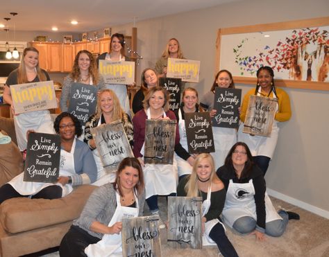 Putting on sign painting parties can be a successful addition to your handmade business.  I have hosted a few and am here to share what I have learned.   This is to just give you a basic starting p… Quotes Girls, Craft Night Party, Crafting Party, Girls Night Crafts, Party Fotos, Party Quotes, Painting Parties, Paint Parties, Silhouette Tutorials