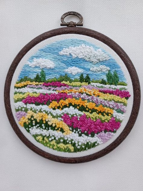 Embroidery Field Of Flowers, Embroidery Patterns Landscape, Embroidery Scenery Simple, Hand Embroidery Landscape, Flower Field Embroidery, Landscape Embroidery Patterns Free, Big Embroidery Designs, Embroidery Landscape Easy, Windmill Embroidery