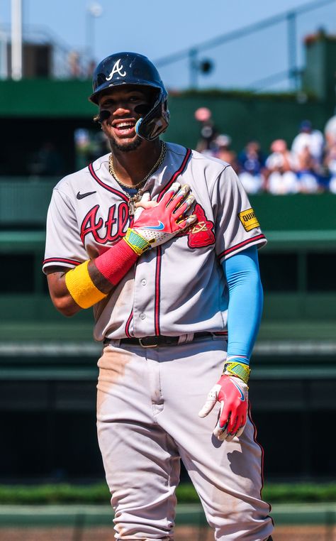 Ronald Acuña Jr. laughs on the field prior to a game in Chicago. Ronald Acuna Jr Wallpaper, Baseball Drip, Braves Wallpaper, Atlanta Braves Wallpaper, Brave Wallpaper, Acuna Jr, Baseball Videos, Baseball Wallpaper, Padres Baseball