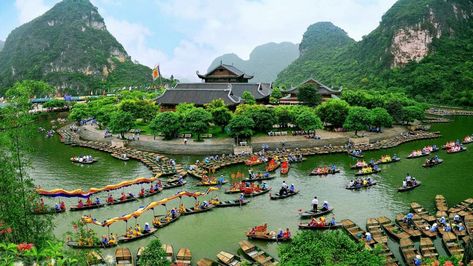Strange Feeling, Vietnam Voyage, Royal Palaces, Vietnam Tours, North Vietnam, Rice Fields, Hanoi Vietnam, Bhutan, Vietnam Travel