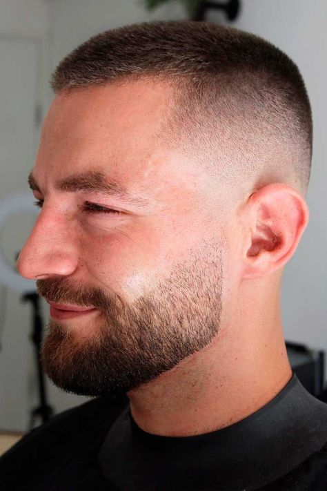 Men Short Hair Fade, Very Short Hair Men, Buzz Cut For Men, Crew Cut Haircut, Men Fade Haircut Short, Haircuts For Balding Men, Mid Fade Haircut, Short Hair With Beard, High And Tight Haircut