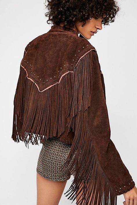 Fringe Cowboy Jacket, Cowboy Fringe Jacket, Cowboy Tassel Jacket, Leather Jacket Fringe, Cowboy Jacket Outfit, Fringing Fashion, Fringe Jacket Outfit Western, Jacket Back View, Boho Leather Jacket