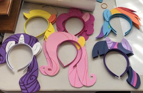 My Little Pony Themed Birthday Party, My Little Pony Birthday Party Ideas, My Little Pony Birthday Party Decorations, My Little Pony 5th Birthday, Mlp Crafts, Store Headbands, Pony Craft, Equestria Girls Party, Pony Costume