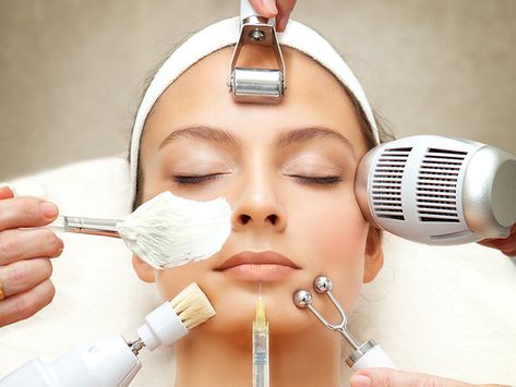 If you’re looking to treat facial scars, you have a lot of options to consider. Learn about these popular methods and discuss them with a doctor. Scrub Wajah, Remove Skin Tags Naturally, Facial Scars, Facial Rejuvenation, Skin Specialist, Image Skincare, Anti Aging Facial, Skin Clinic, Anti Aging Treatments