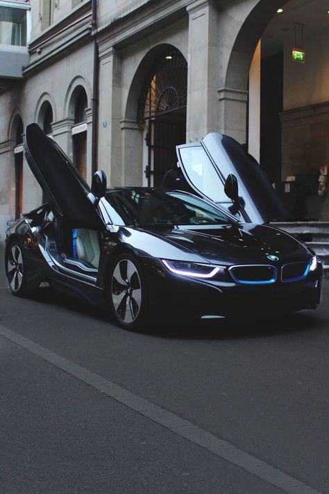 Bmw I8 Black, E60 Bmw, Luxury Cars Bmw, Bmw Sports Car, Mobil Bmw, Carros Bmw, Luxury Car Photos, Бмв X6, Bmw Black