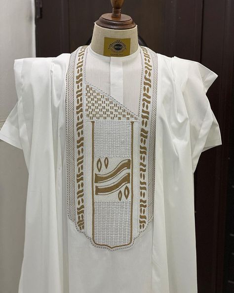 Couture, Agbada Designs For Men, Agbada Styles Men, White Agbada, Agbada Design, Dashiki For Men, Agbada Styles, Nigerian Men Fashion, African Wear Styles For Men