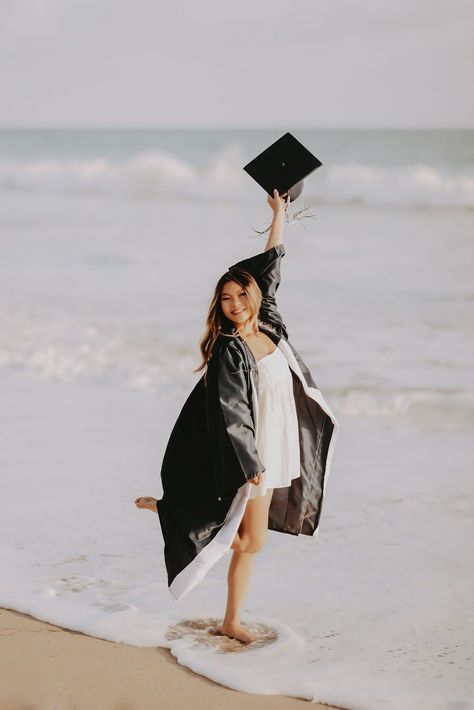 Ocean Graduation Pictures, Ocean Senior Pictures Photo Ideas, Beach College Graduation Pictures, Beach Photoshoot Graduation, Grad Pics At The Beach, College Graduation Beach Pictures, Professional Beach Pictures, Senior Picture Ideas At Beach, Senior Picture At The Beach