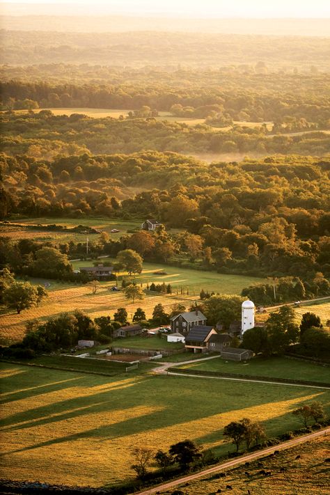 A Hidden Beauty | Exploring the Farm Coast of Massachusetts and Rhode Island Houses On A Farm, Canada Farm, Beautiful Farms, Farmland Landscape, Anime Wall Decor, New England Farm, Farm Village, Farm Landscape, Home Quotes