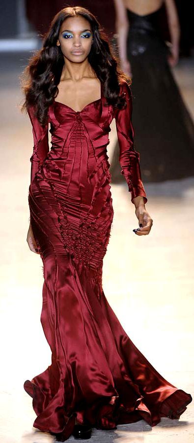 BORDEAUX & RED PRINTED DRESSES Zac Posen, Haute Couture, Couture, Gothic Gowns, 2011 Runway, Avante Garde, Devil Costume, Jourdan Dunn, Fashion Show Collection