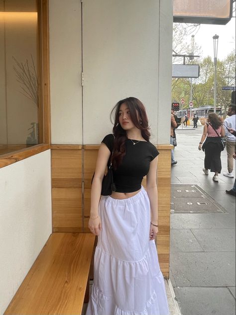 cafe date aesthetic long skirt outfit fashion matcha prada bag pretty long hair cute backless top ootd inspo pose inspired Short Sleeve Skirt Outfits, Taiwan Vacation Outfit, Fits Inspo Trendy, Outfit Idea Skirt, Pretty Outfits With Skirts, Korea Vacation Outfits, Summer Picnic Outfit Women, Ootd Ideas Simple Casual, Cute Outfits With White Skirt