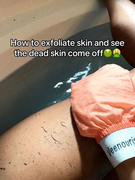 Dead Skin Removal Tips | How To Exfoliate Skin In The Shower Best Body Exfoliator Products, Best Body Exfoliator, Exfoliation Tips, Best Skin Exfoliator, Glowing Body Skin, At Home Skin Care, Exfoliation Benefits, Home Skin Care, Exfoliate Skin