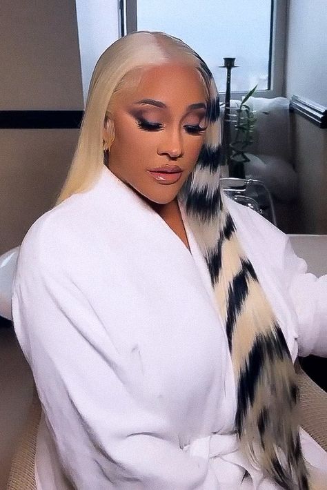 This custom wig is half icy, half zebra pattern. The icy part is our very own Angelina wig while the zebra is a new custom color created by our colorist Shelbi. Worn by Baddie's Natalie Nunn. Unit Shown is 30". Baddie East, Custom Color Wigs, Nicki Minaj Wig, Natalie Nunn, Short Hair Hairstyle, Urban Hairstyles, Future Hairstyles, Exotic Hairstyles, Black Hair Updo Hairstyles