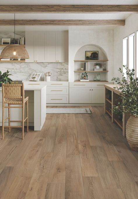 Flooring Cabinet Combinations, Timeless Wood Floor Color, White Oak Laminate Flooring, Oak Floor Kitchen, Light Oak Floors, Casa Loft, Oak Laminate Flooring, Wood Floor Kitchen, Light Wood Floors