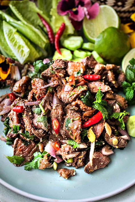 Thai Food Salad, Thai Beef Wraps, Spicy Thai Beef Salad, Thai Recipes Beef, Thai Laab Recipe, Beef Salad Thai, Larb Recipe Thai Authentic, Laab Salad Recipe, Larb Salad Recipe