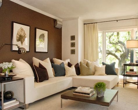 Accent walls &when you should use them - by blogger Emily Clark (aka the home-problem-fixer) :D Perete Accent, Brown Accent Wall, Brown Living Room Decor, Modern Family Rooms, Living Room Wall Color, Accent Wall Colors, Room Wall Colors, Small Room Decor, Accent Walls In Living Room