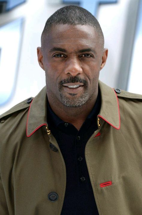 Black Celebrities with Beards Idris Elba, Idris Alba, Goatee Styles, Black Actors, Male Celebrities, Black Celebrities, Actrices Hollywood, Nelson Mandela, Outfit Trends