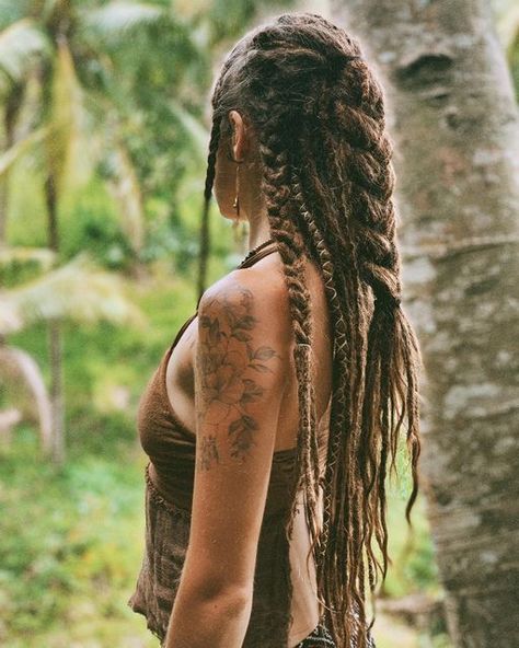 Hippies, Half Head Dreads, Half Dreaded Hair, Viking Hairstyle, Female Dreads, Long Dreadlocks, Hippie Dreads, Partial Dreads, Medium Hair Braids