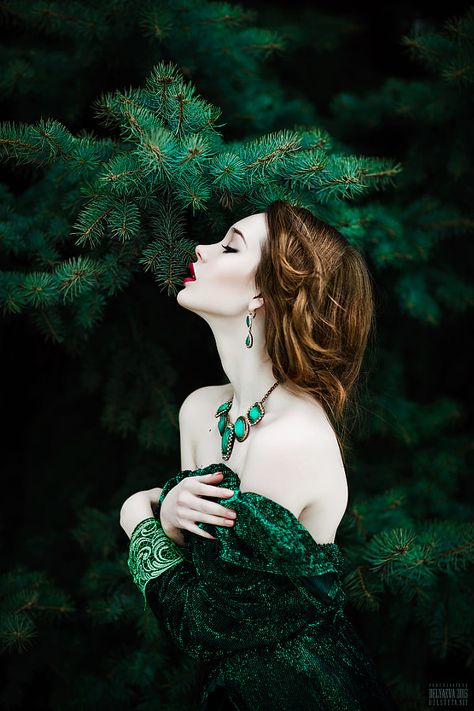 10 Tips for Better Portrait Photography Fotografi Bawah Air, Foto Portrait, Foto Tips, Fantasy Photography, Trik Fotografi, Foto Inspiration, Portrait Inspiration, Pine Trees, 인물 사진