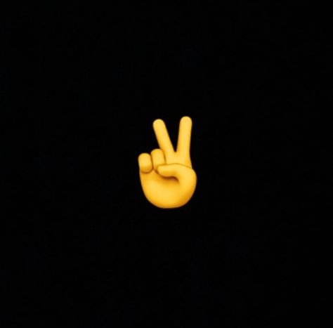 What Do All The Hand Emojis Mean? Or, How To Know When To Use Prayer Hands vs. Applause Hand Emoji Meanings, High Five Emoji, Peace Sign Emoji, Vulcan Salute, Emoji Meanings, All Emoji, Ios Emoji, Hand Emoji, Cool Symbols