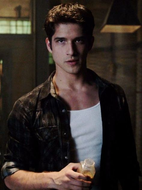 Scott Teen Wolf, Pinterest Pfp, Tyler Posey Teen Wolf, Teen Wolf Werewolf, Wolf Tyler, Teen Wolf Scott, Kermit Funny, Dylan Sprayberry, Wolf Stuff