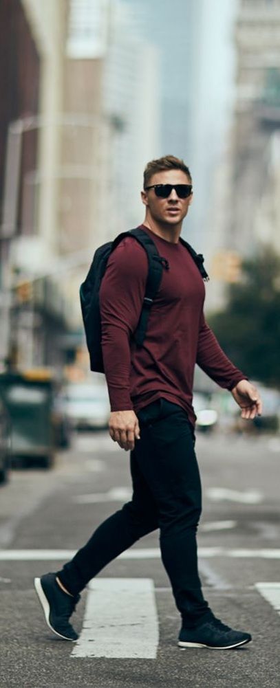 5 Simple & Stylish Everyday Outfit Ideas For Men | Men's Fashion Blog Mens Athletic Fashion, Herren Style, Outfit For Men, Red Long Sleeve Shirt, Smen, Men With Street Style, Casual Athletic, Mens Winter Fashion, Indie Outfits