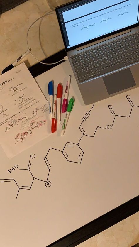 Lab Chemistry Aesthetic, Chemistry Studying Aesthetic, Exam Session Aesthetic, Chemistry University Aesthetic, Chemistry Study Motivation, Chemistry Major Aesthetic, Chemistry Study Aesthetic, Chemistry Girl Aesthetic, Study Chemistry Aesthetic