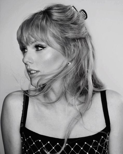 Shirts For Sale, Taylor Swift Cute, Estilo Taylor Swift, Taylor Swift Posters, Taylor Swift Wallpaper, Long Live Taylor Swift, Taylor Swift Fan, Taylor Swift 13, Live Taylor