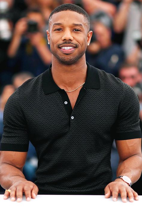 michael b jordan Black Panthers, Michael B. Jordan, Michael Bakari Jordan, Micheal B Jordan, Trening Sztuk Walki, Jordan 1 Outfit Women, Jordan 1 Outfit, Hot Cops, Black Men Fashion Swag