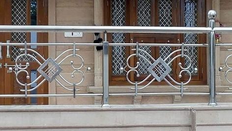Front Porch Steel Railing Design For Balcony Steel Railing Design Balcony, Stainless Steel Railing Design Balconies, Balcony Design Railings, Steel Grill Design Balcony, Steel Balcony Design, Steel Realing, Steel Balcony Railing Design, Balcony Railing Design Stainless Steel, Steel Railing Balcony