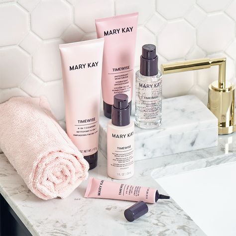 MARY KAY - 💪 Face every day confidently, knowing the... Kosmetyki Mary Kay, Timewise Miracle Set, Selling Mary Kay, Imagenes Mary Kay, Mary Kay Skin Care, Mary Kay Timewise, Night Skin Care Routine, Skin Care Collection, Light Pollution