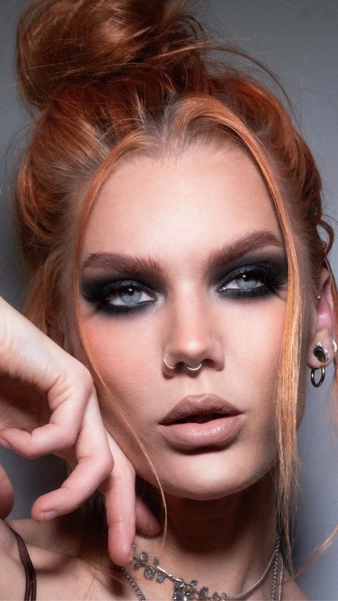 Linda Hallberg’s Instagram post: “Grungy smoky eye and sun kissed skin for the festival weekend! This look will probably crease during an entire day outside. But the best…” Grungy Eye Makeup, Makeup Trends 2024, Eye Makeup Festival, Linda Hallberg Makeup, Weekend Makeup, Sun Kissed Skin, Makeup Inspired, Linda Hallberg, Magical Makeup